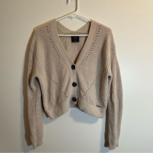 Abercrombie & Fitch Cropped Cardigan